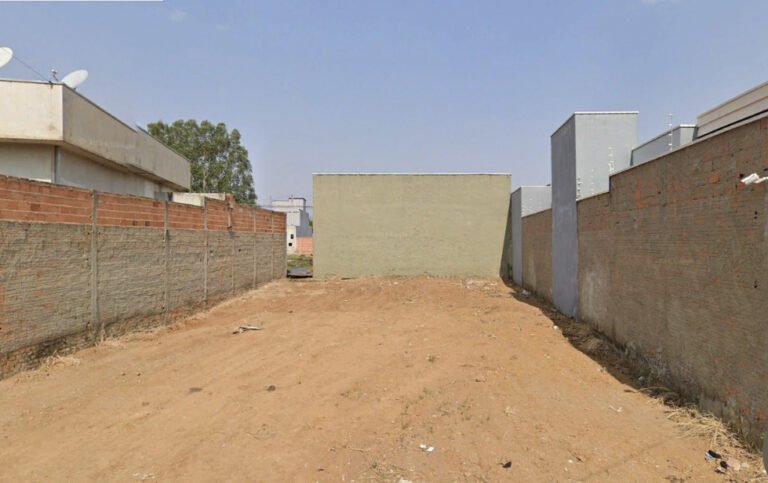 Terreno Plano de 212,78 m² à Venda no Jardim Imperial, Mogi Guaçu